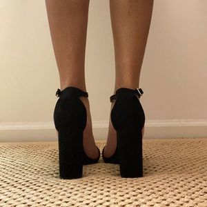 Black Sandal Strap Heel